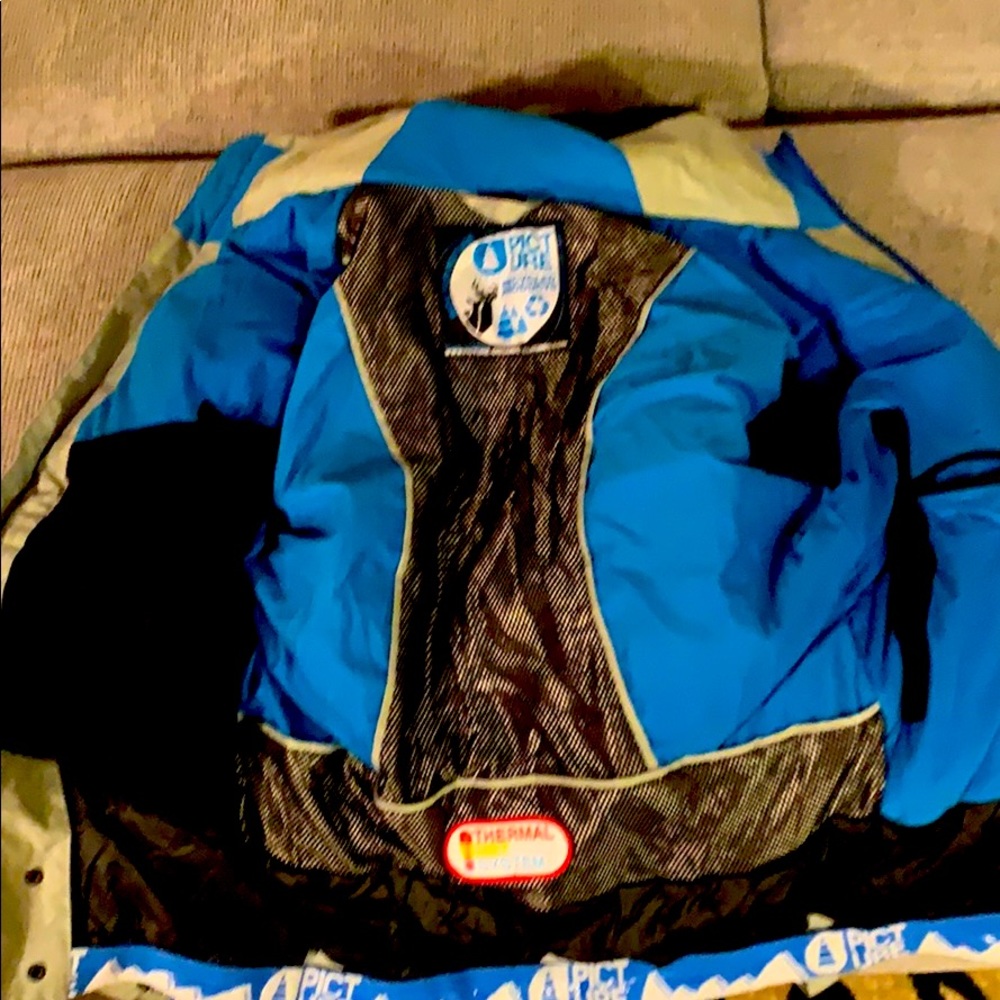 Picture organic snow, snowboarding jacket.